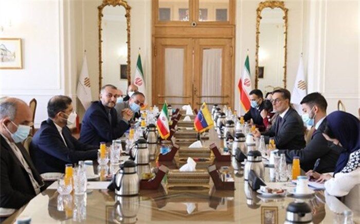 وزیران خارجه ایران و ونزوئلا دیدار کردند