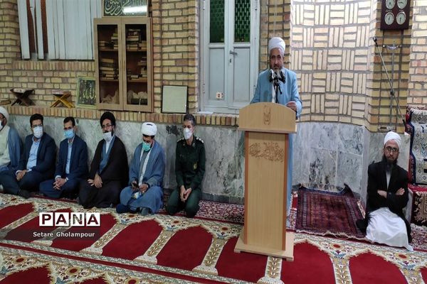 برگزاری جشن میلاد پیامبر اکرم در مسجدجامع اهل سنت درمیان