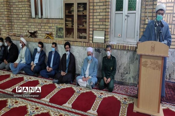 برگزاری جشن میلاد پیامبر اکرم در مسجدجامع اهل سنت درمیان