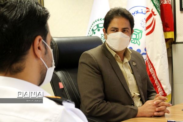 نشست سازمان آتش نشانی  و خدمات ایمنی  شهرداری شهر شیراز با سازمان دانش آموزی استان فارس