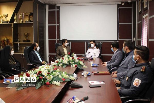 امضا تفاهم‌نامه همکاری سازمان دانش‌آموزی استان فارس و آتش‌نشانی شیراز