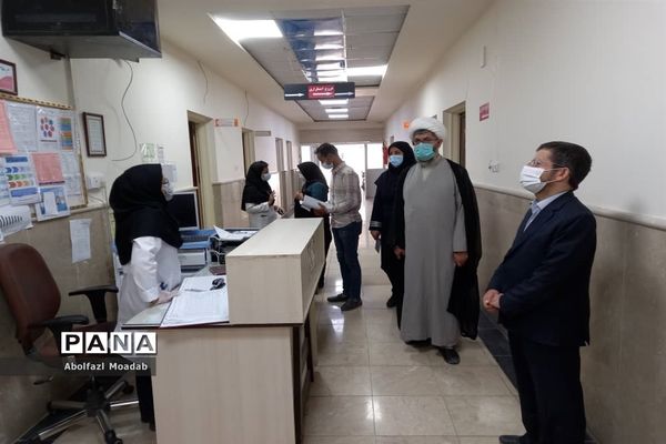 بازدید وتقدیر امام جمعه کاشمر از زحمات کادر درمان