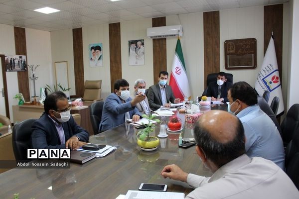 جلسه هم‌اندیشی حوزه معاونت پرورشی و فرهنگی اداره‌کل آموزش و پرورش استان بوشهر