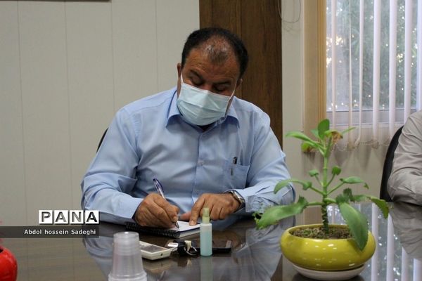 جلسه هم‌اندیشی حوزه معاونت پرورشی و فرهنگی اداره‌کل آموزش و پرورش استان بوشهر