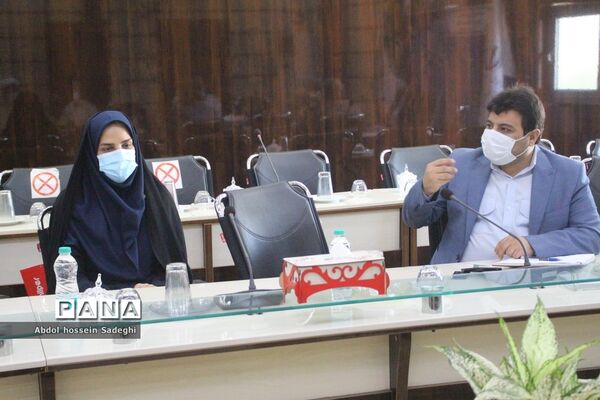 نشست هماهنگی گرامیداشت یوم الله سیزده آبان در آموزش و پرورش استان بوشهر