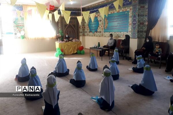 برگزاری جشن قرآن در دبستان علیرضا مزرعه ملارد