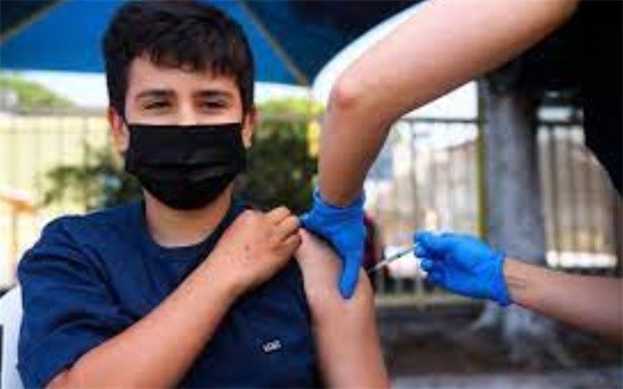 واکسینه‌شدن دانش‌آموزان شرط اول بازگشایی ایمن مدارس است