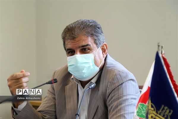 جلسه کمیته دانش‌آموزی و فرهنگیان کنگره شهدا شهر تهران