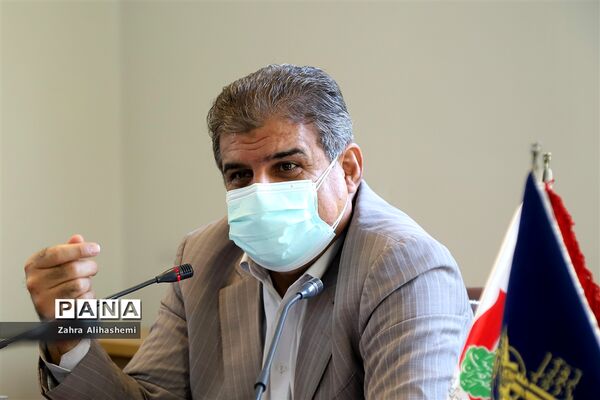 جلسه کمیته دانش‌آموزی و فرهنگیان کنگره شهدا شهر تهران