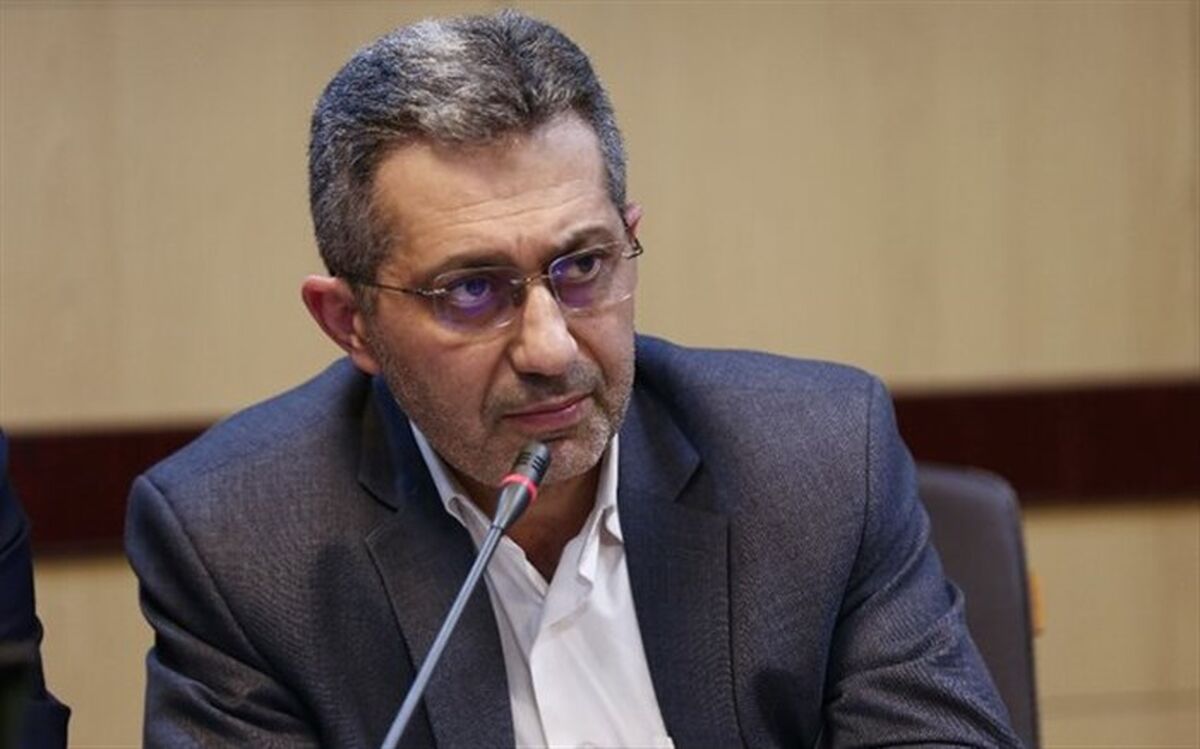 توضیح معاون وزیر بهداشت درباره بازگشایی مدارس و لغو محدودیت‌های کرونایی