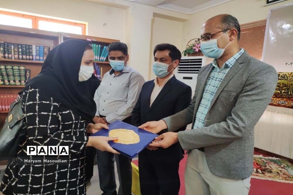 تجلیل از نابینایان در دشتستان