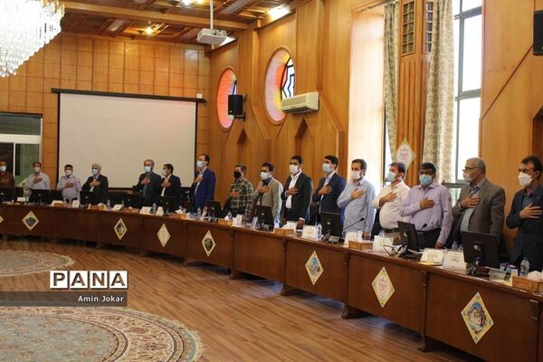 نشست تبیین سند تحول تشکیلات پیشتازان در فارس