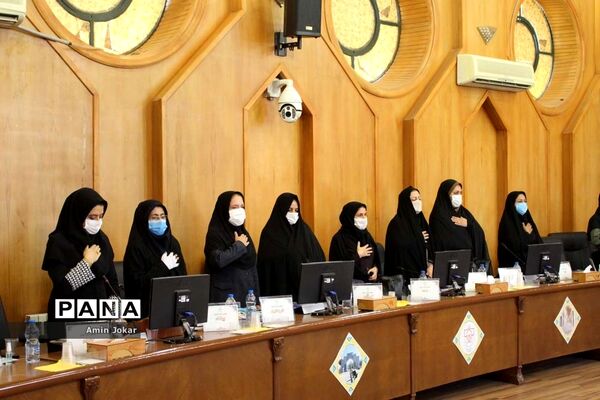 نشست تبیین سند تحول تشکیلات پیشتازان در فارس