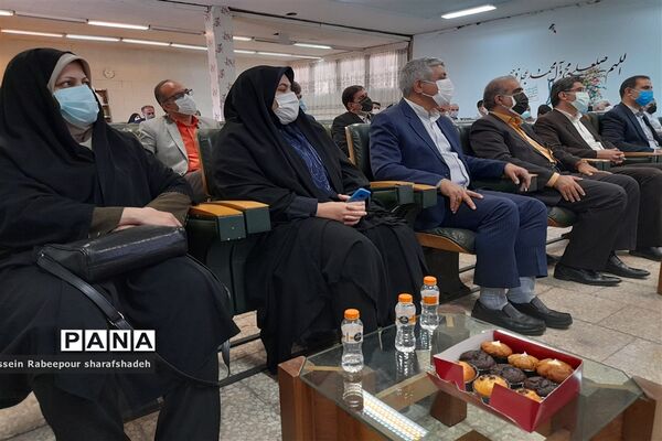 افتتاح نخستین رشته نان، شیرینی  و شکلات کشور در هنرستان شریعتی منطقه 16