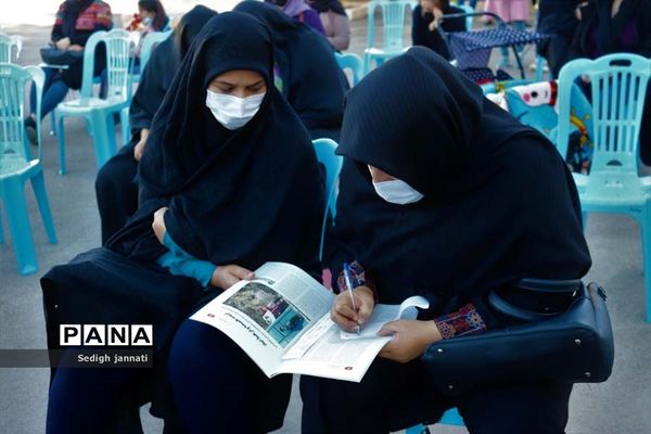 آیین بزرگداشت هفته پیوند اولیا و مربیان در مدارس آباده