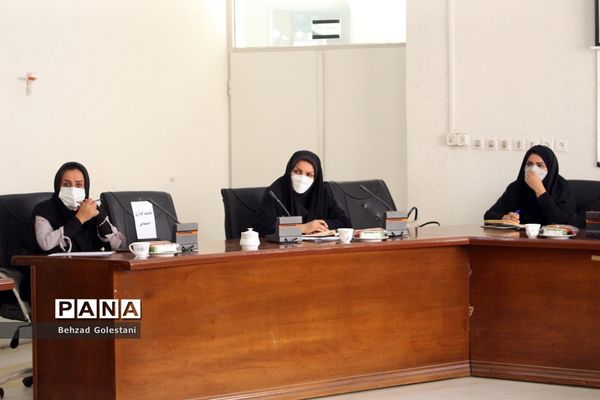 جلسه تبیین برنامه‌های سازمان دانش‌آموزی در ارومیه