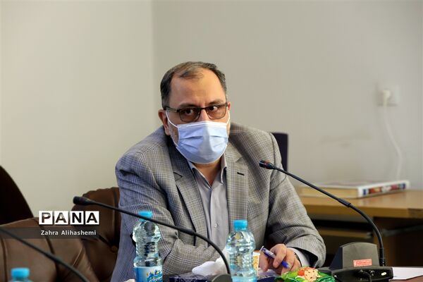 جلسه کارگروه ماده ۱۸ سرویس حمل و نقل دانش‌آموزی شهر تهران