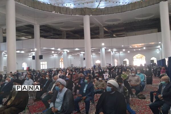 برگزاری مراسم تجلیل از فعالان عرصه هنر در شهرستان نظر آباد