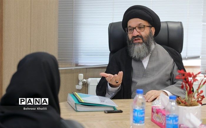 ذخایر پانسمان‌های بیماران پروانه‌ای رو به اتمام است؛ مسئولان چاره‌اندیشی کنند