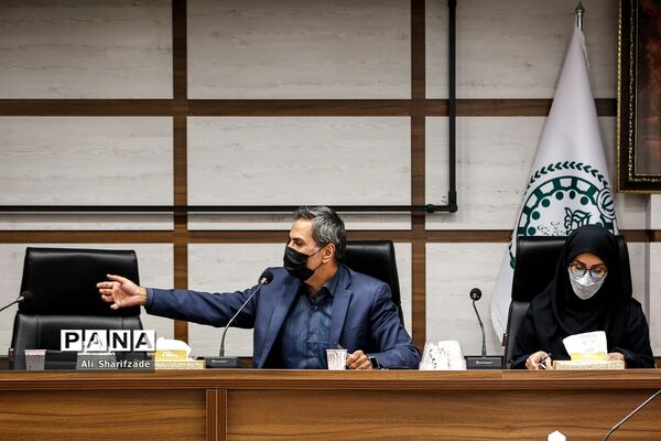 جلسه توجیهی تبیین بسته تحولی سازمان دانش‌آموزی