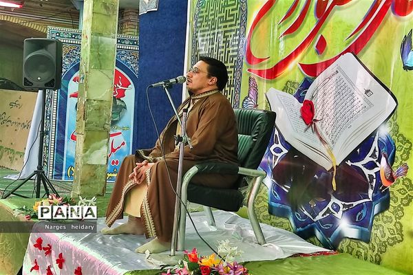 برپایی محفل انس با قرآن در شهرستان امیدیه