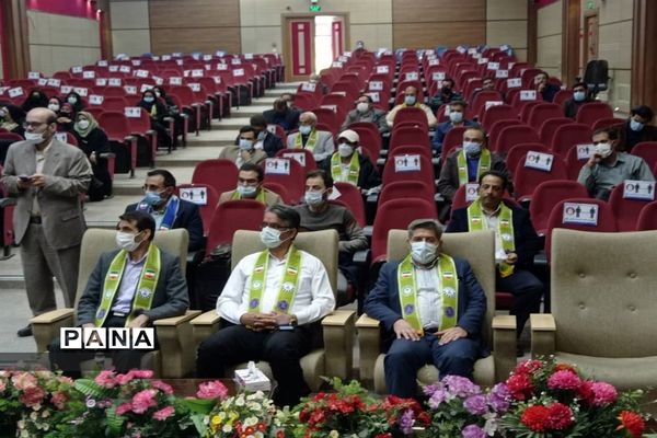 دوره آموزشی تبین و تشریح سند تحول تشکیلات دانش‌آموزی پیشتازان