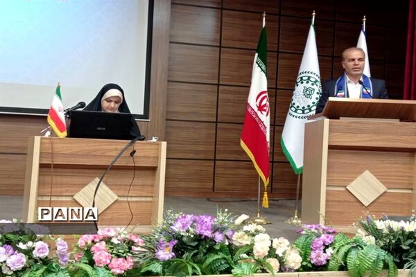 دوره آموزشی تبین و تشریح سند تحول تشکیلات دانش‌آموزی پیشتازان