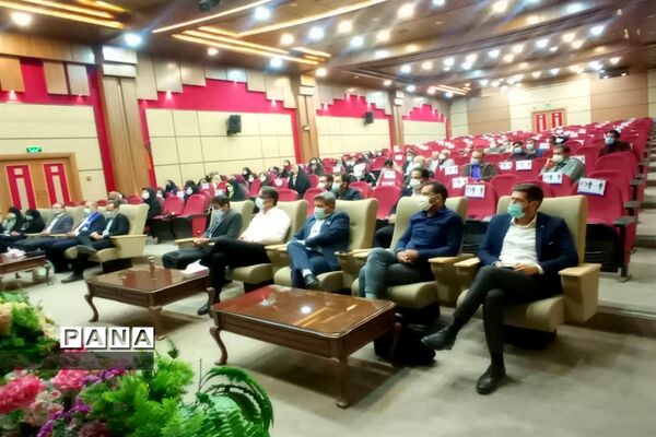 دوره آموزشی تبین و تشریح سند تحول تشکیلات دانش‌آموزی پیشتازان