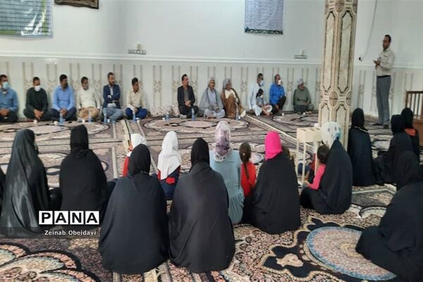 دیدار چهره به چهره اهالی روستای حلاف حمیدیه با مسئولان آموزش و پرورش شهرستان