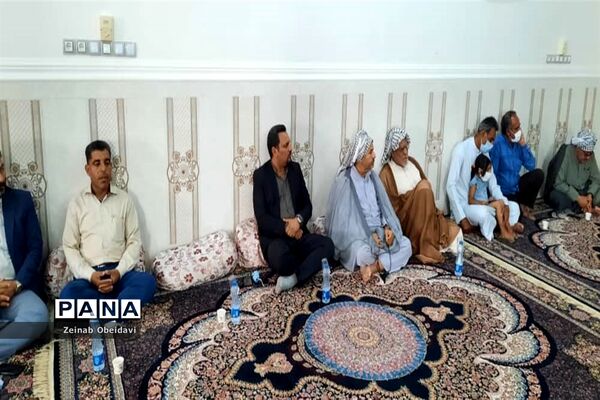 دیدار چهره به چهره اهالی روستای حلاف حمیدیه با مسئولان آموزش و پرورش شهرستان