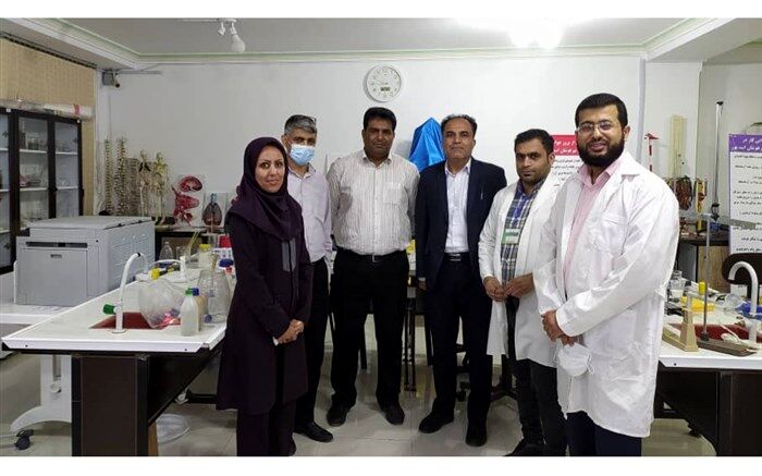 کسب رتبه دوم کشوری در سومین دوره مسابقات آزمایشگاهی دبیران علوم تجربی
