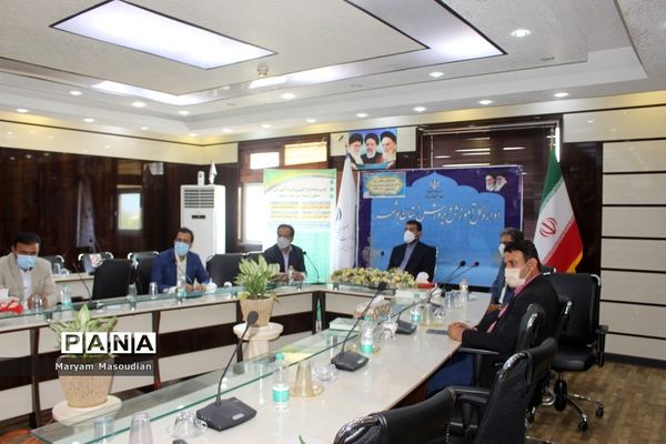 مراسم تجلیل از گروه آموزشی مشاوران استان بوشهر