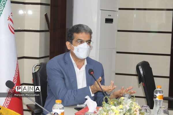 مراسم تجلیل از گروه آموزشی مشاوران استان بوشهر