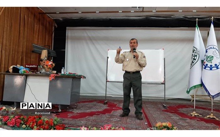 برگزاری کارگاه پرورش خلاقیت و آموزشی مهارت‌های تشکیلاتی توسط مدرسان ملی استان در شهر کرمان