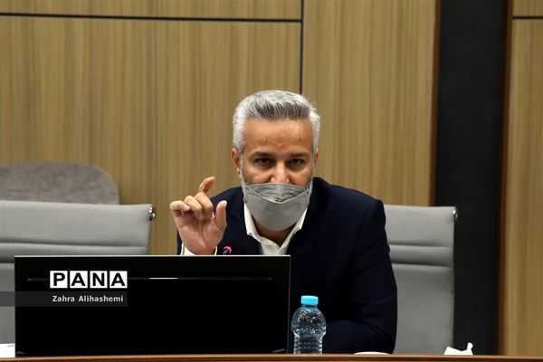 نشست کارشناسان و کارشناس مسئولان پیشگیری و مراقبت از آسیب‌های اجتماعی مناطق  تهران