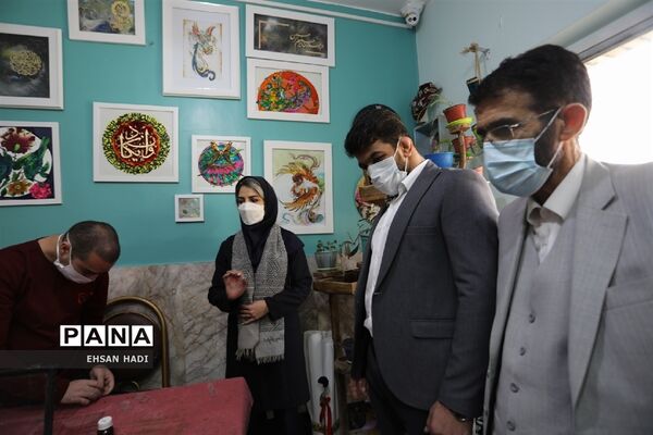 حضور حسن یزدانی در آسایشگاه معلولین ذهنی  شهید بهشتی  مشهد