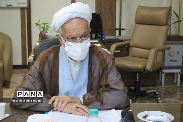 نشست هماهنگی اجرای برنامه‌های نماز آموزش و پرورش استان بوشهر