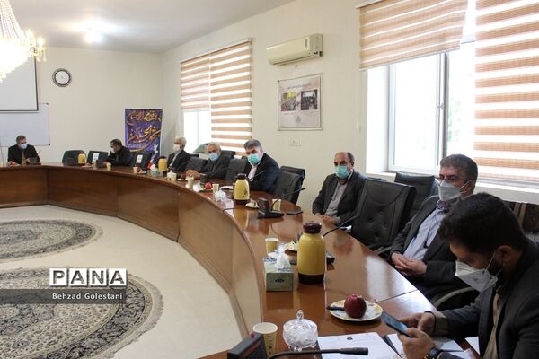 نشست صمیمی مسئول سازمان بسیج فرهنگیان با معاونان آموزش و پرورش آذربایجان غربی