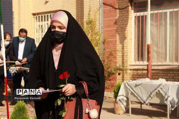 آیین نواختن زنگ استکبارستیزی در مدارس فارس