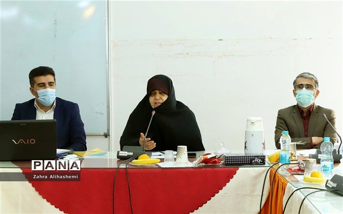 ١٣ آبان را باید یک موقعیت و فضای پرورشی دانست