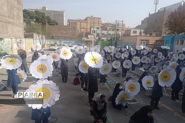 آمادگی دانش‌آموزان پیشتاز شهرستان قدس برای اجرای مانور تشکیلاتی