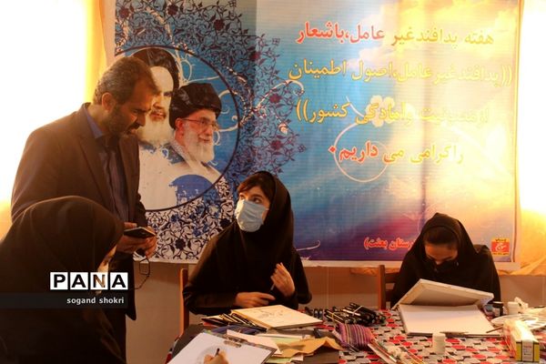 مسابقه نقاشی زنده به مناسبت هفته پدافند غیرعامل در محمودآباد