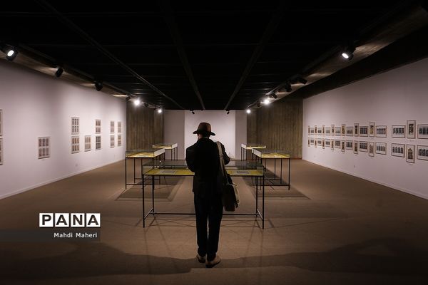 آیین گشایش نمایشگاه «مروری بر آثار مهدی سحابی»