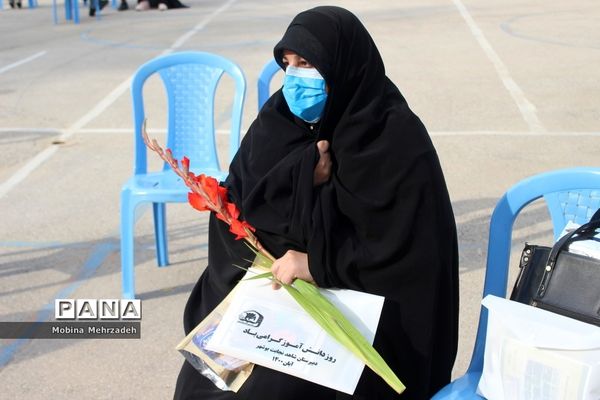 نواختن زنگ استکبار ستیزی در بوشهر
