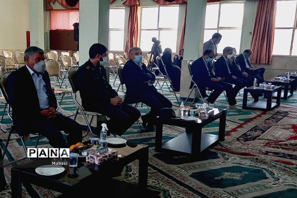 نواخته شدن زنگ استکبارستیزی در هنرستان شهید کمالی ناحیه 6