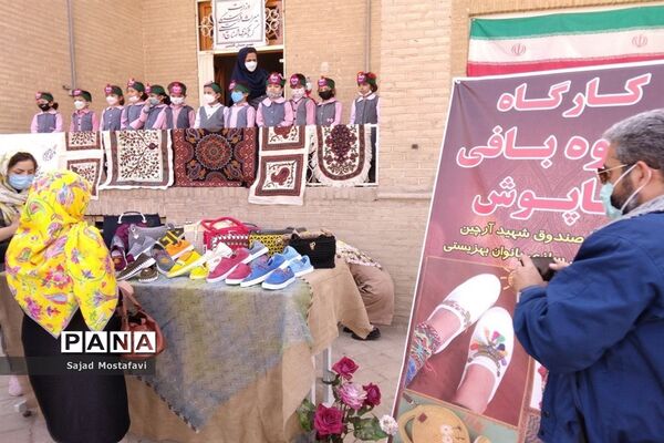 افتتاحیه جشنواره انار آونگی کاشمر