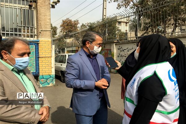 نواختن زنگ ملی مبارزه با استکبار جهانی در منطقه ۱۸