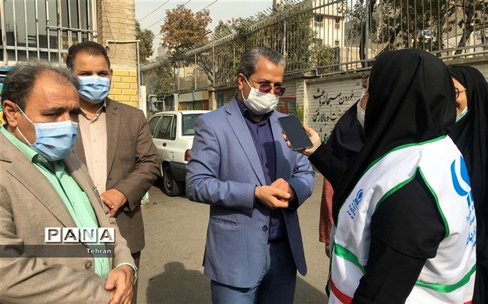 تا جایی که می‌توانیم، خودمان را به ابزارهای قدرت مجهز کنیم