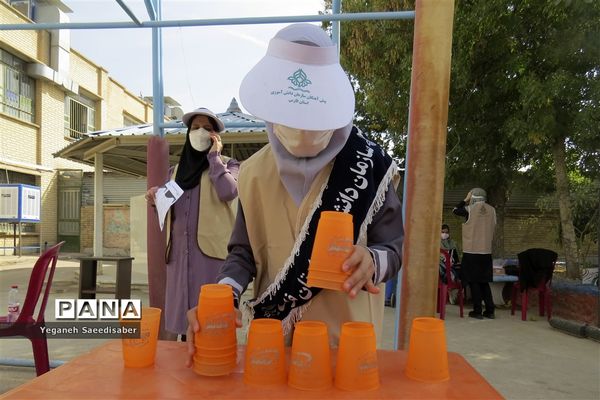 برگزاری مرحله مدرسه‌ای المپیاد بازی‌های فکری-سرگرمی رویش در ناحیه 3 شیراز