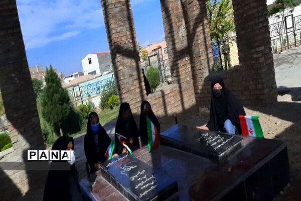 فریاد استکبار ستیزی در گلزار شهدا جوادآباد